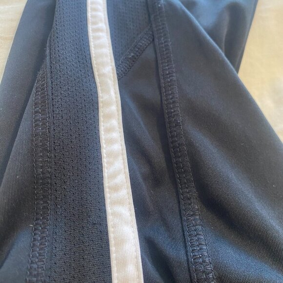 Nike Dry‎ Fit Girls Flare Sporty Joggers Activewear Track Pants Size Large - Picture 7 of 9